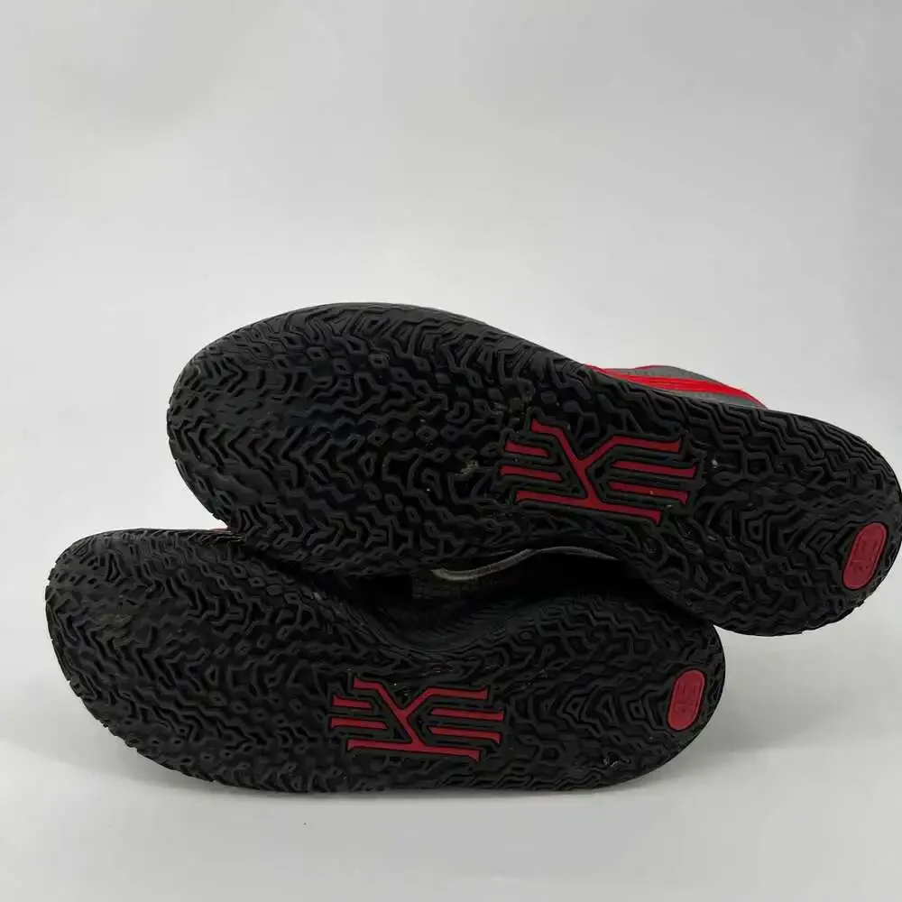 Nike Red/Gray/Black Kyrie Low 4 Bred | Men’s Size 11